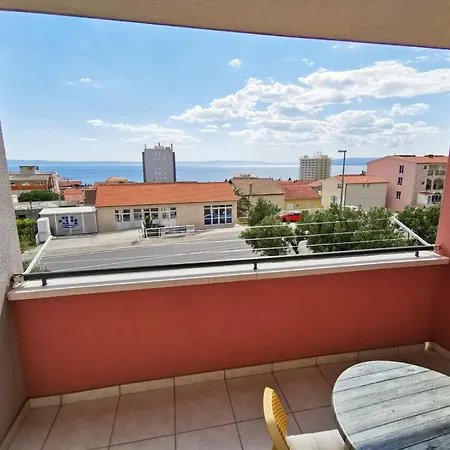 Lara * Makarska